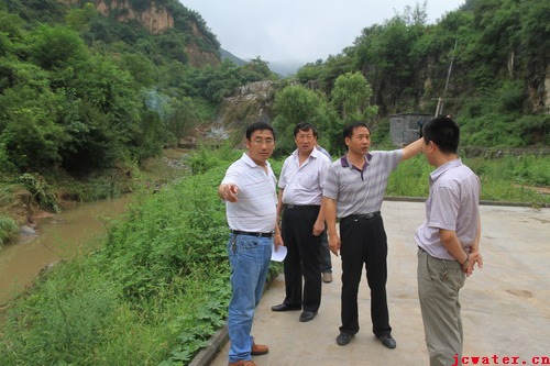 加強(qiáng)防汛督查，確保安全度汛